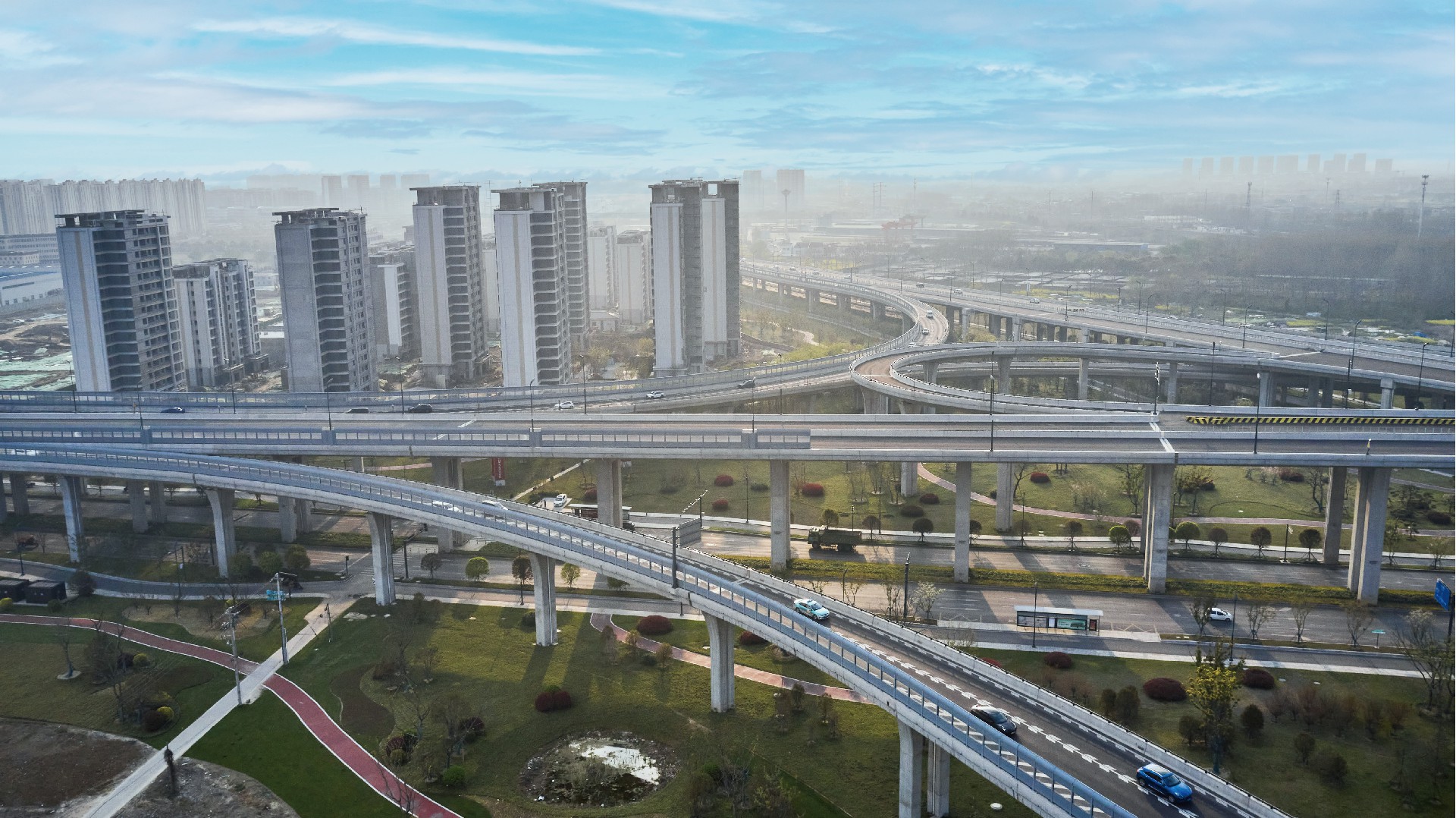 �����˺ӿ���·